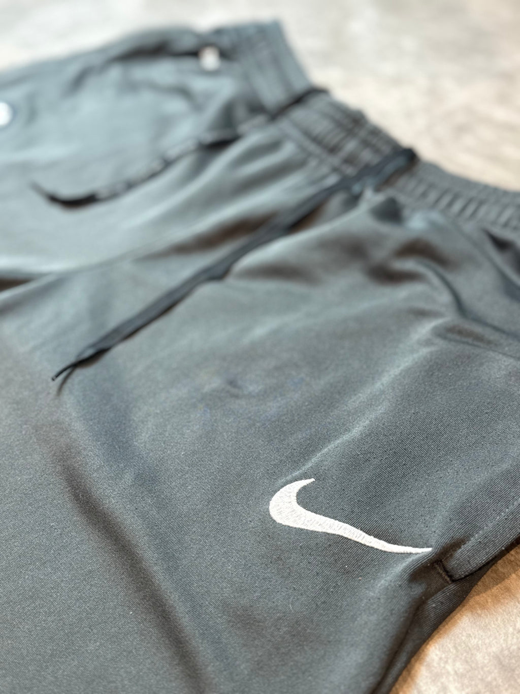 Nike x Juventus | Tracksuit (L) | Grau