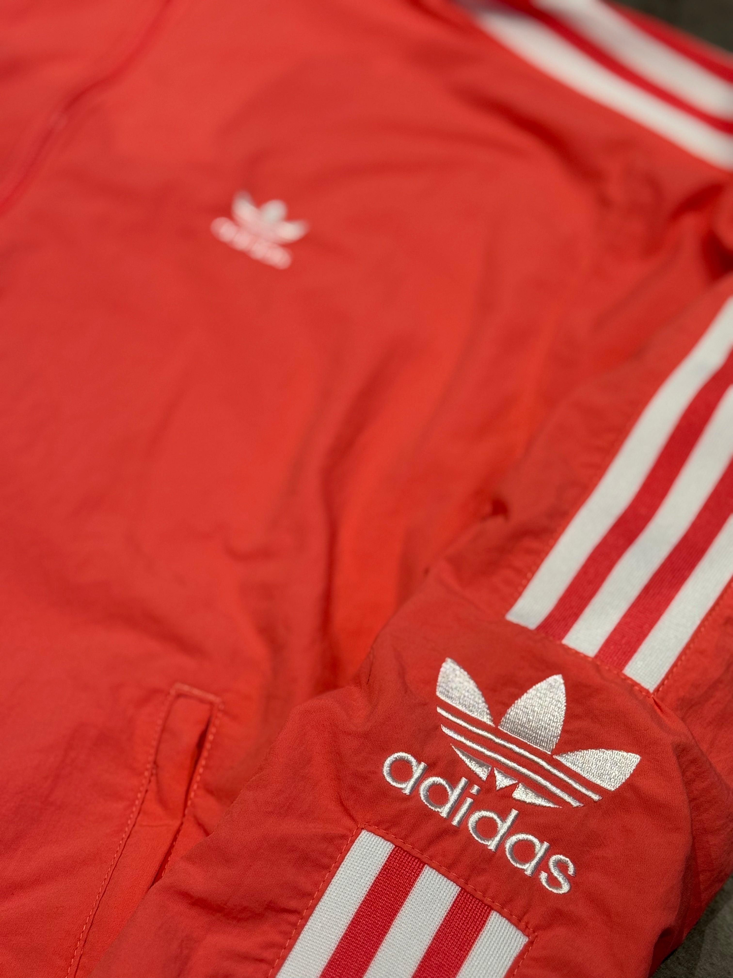 Adidas Damen Windbreaker Knallrot (M)